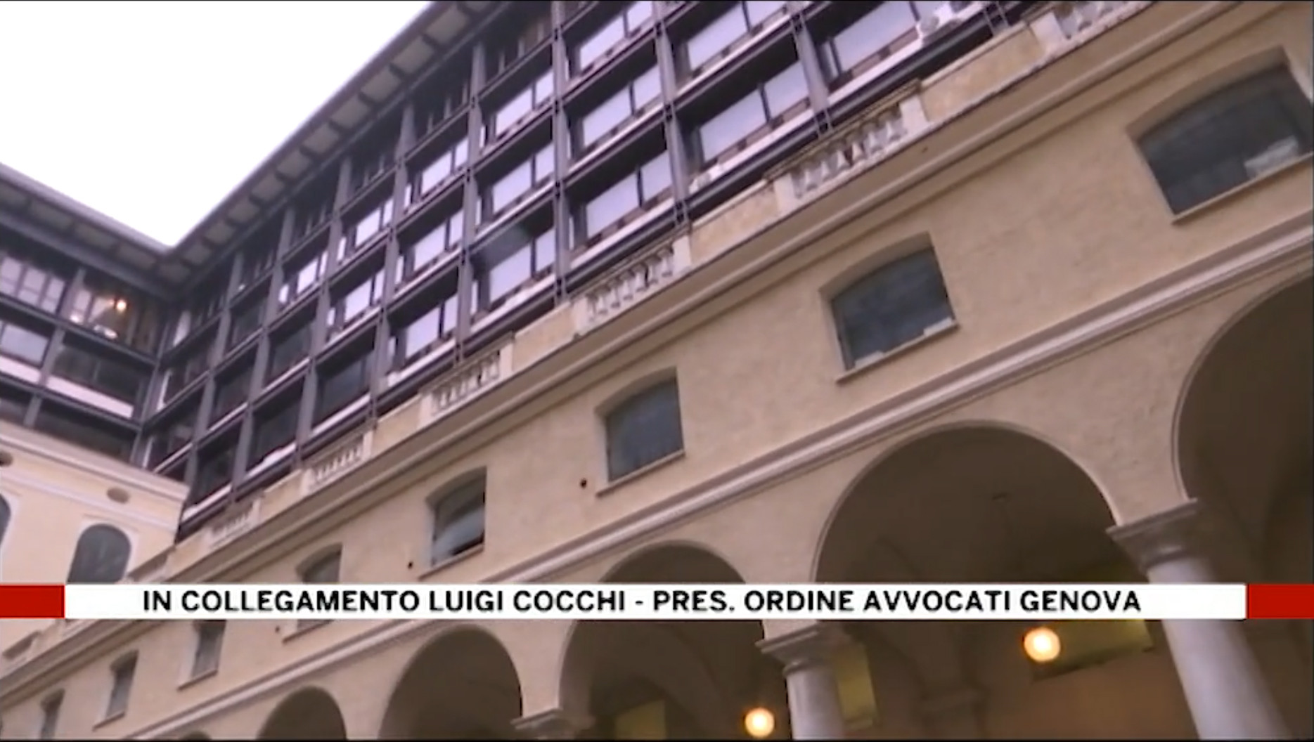 riproduce video in una nuova finestra